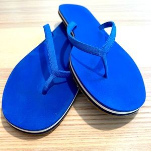 Rothy’s flip flops